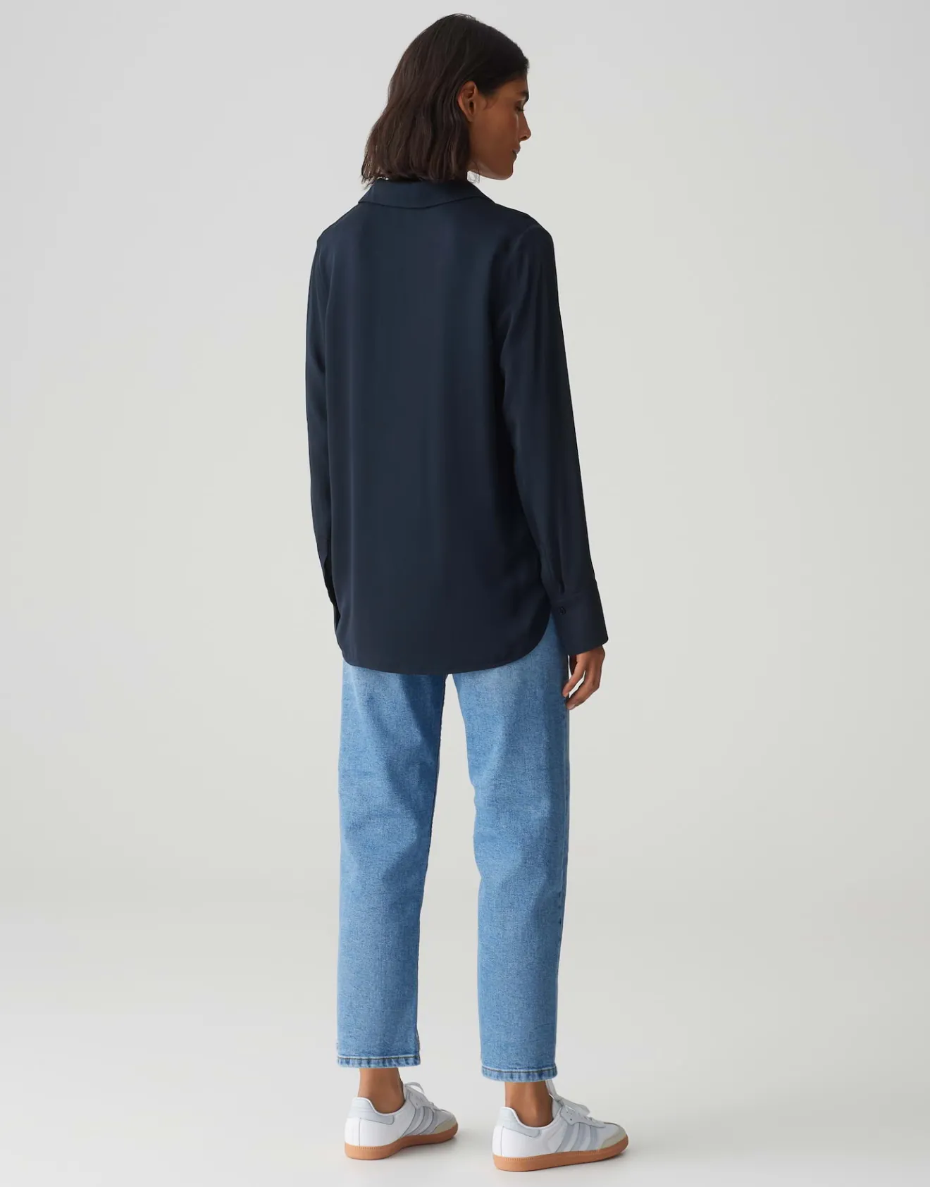 Hot Basicbluse FANGI Regular aus fließender Viskose Blusen