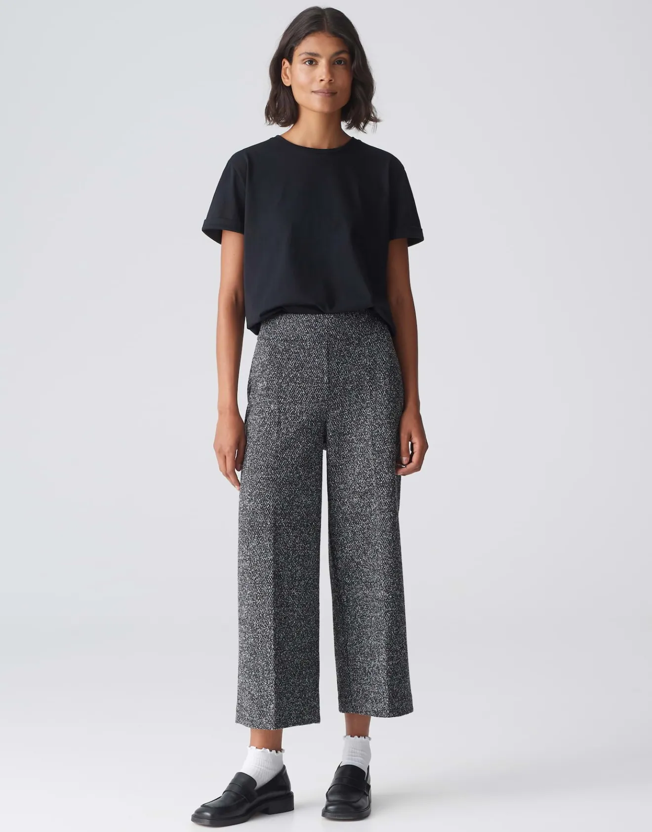 Shop Basicshirt SONZI Regular aus nachhaltiger Baumwolle Basics|Shirts