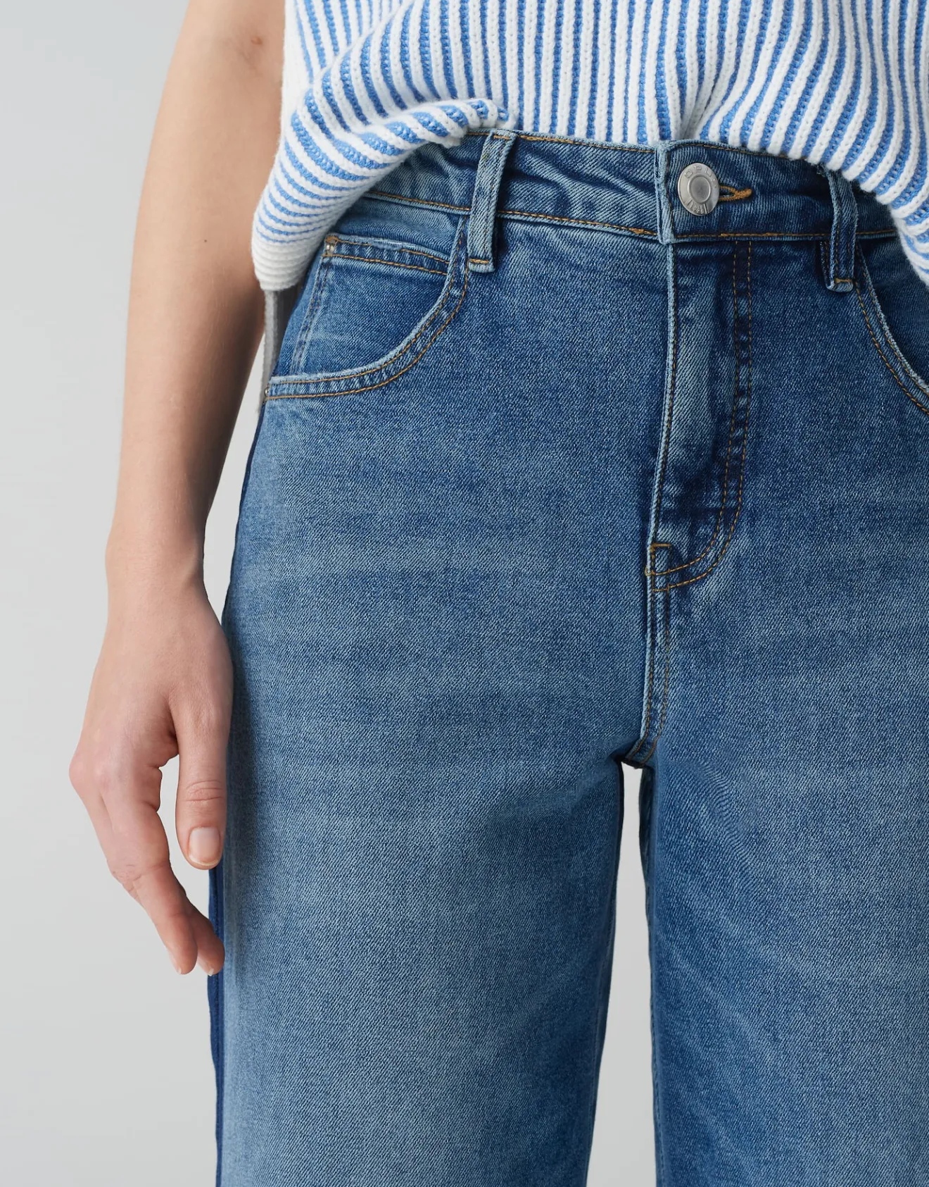 Discount Boyfriend Jeans LANI STRIPE Mid Rise mit Stretch Jeans