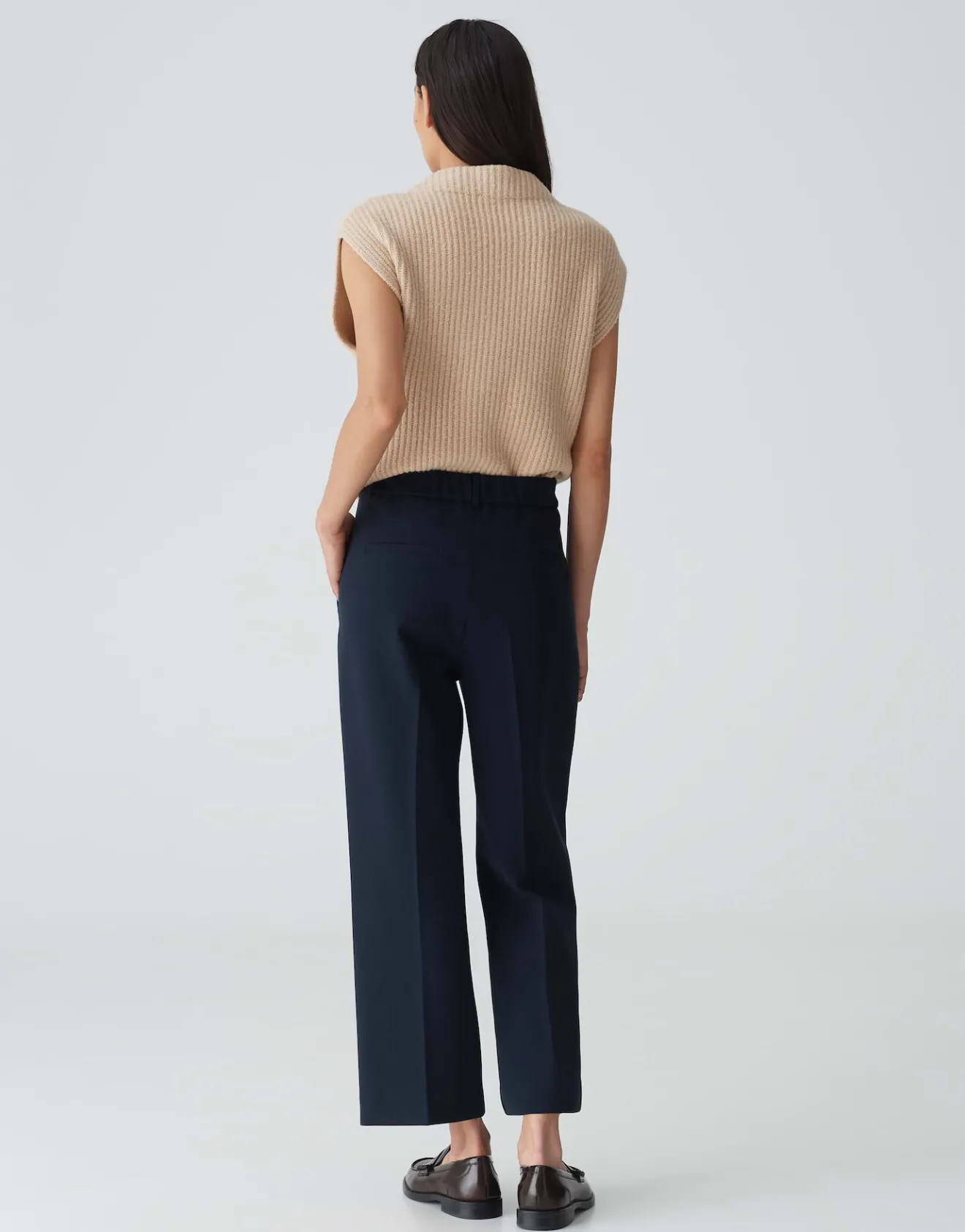 Store City Pants MORELLA Relaxed aus elastischem Jersey Hosen
