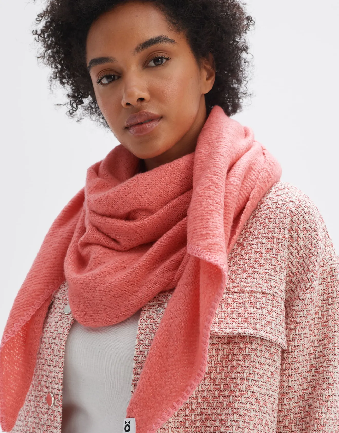 Best Dreieckstuch AMADSI aus Bouclé Strick Accessoires