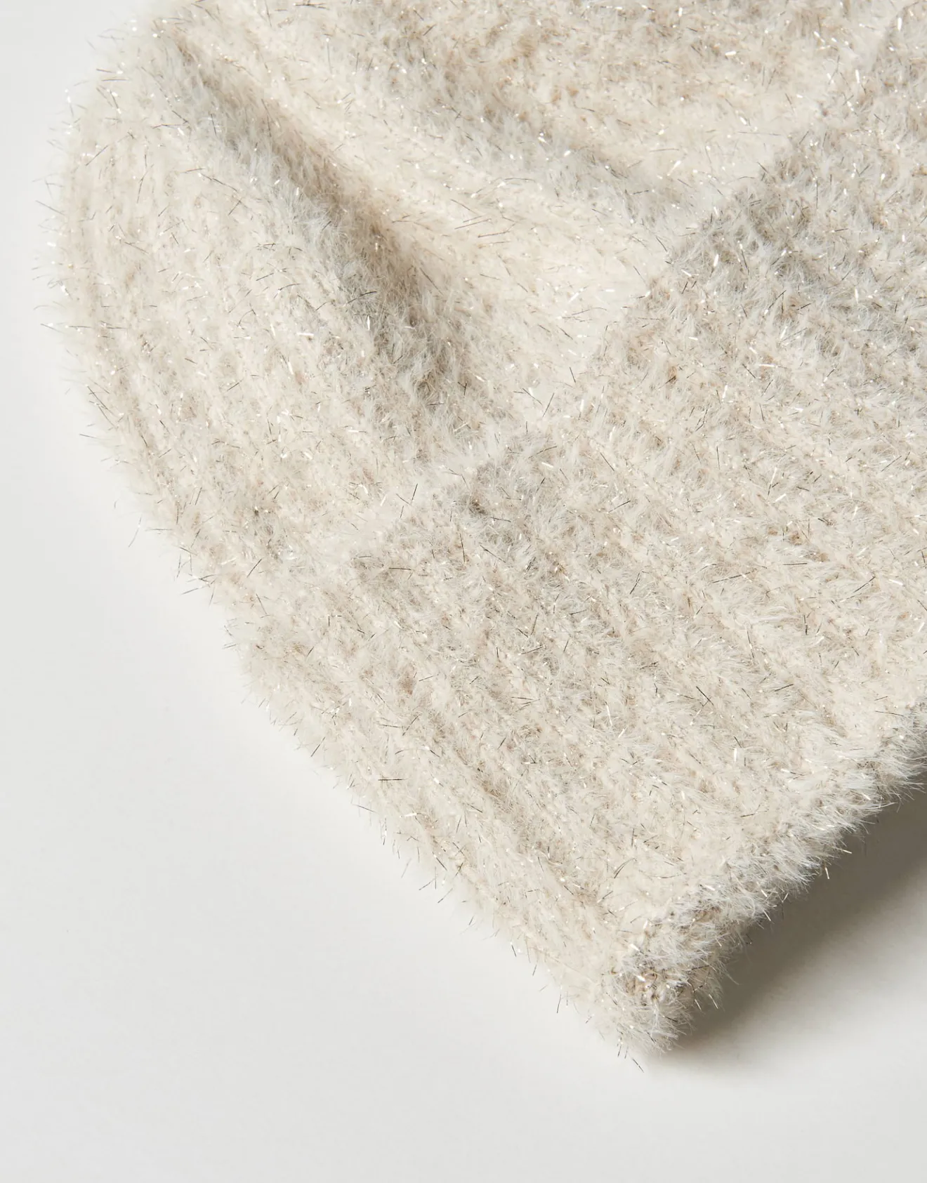 Fashion Flauschige Strickmütze BLINNY SOFT mit Glitzer Effekt Accessoires
