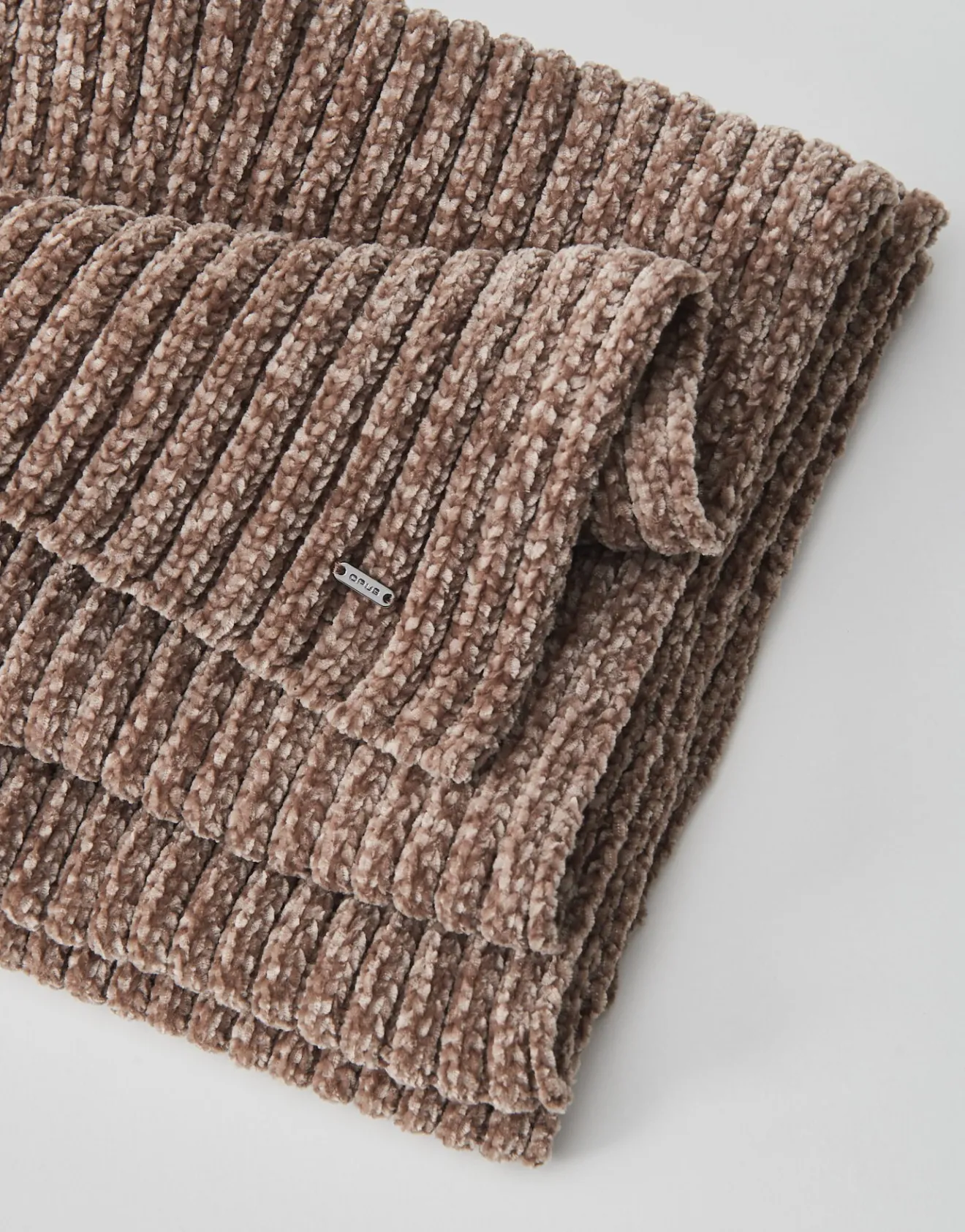 Sale Gerippter Schal AVIEBRA aus weichem Chenille Accessoires
