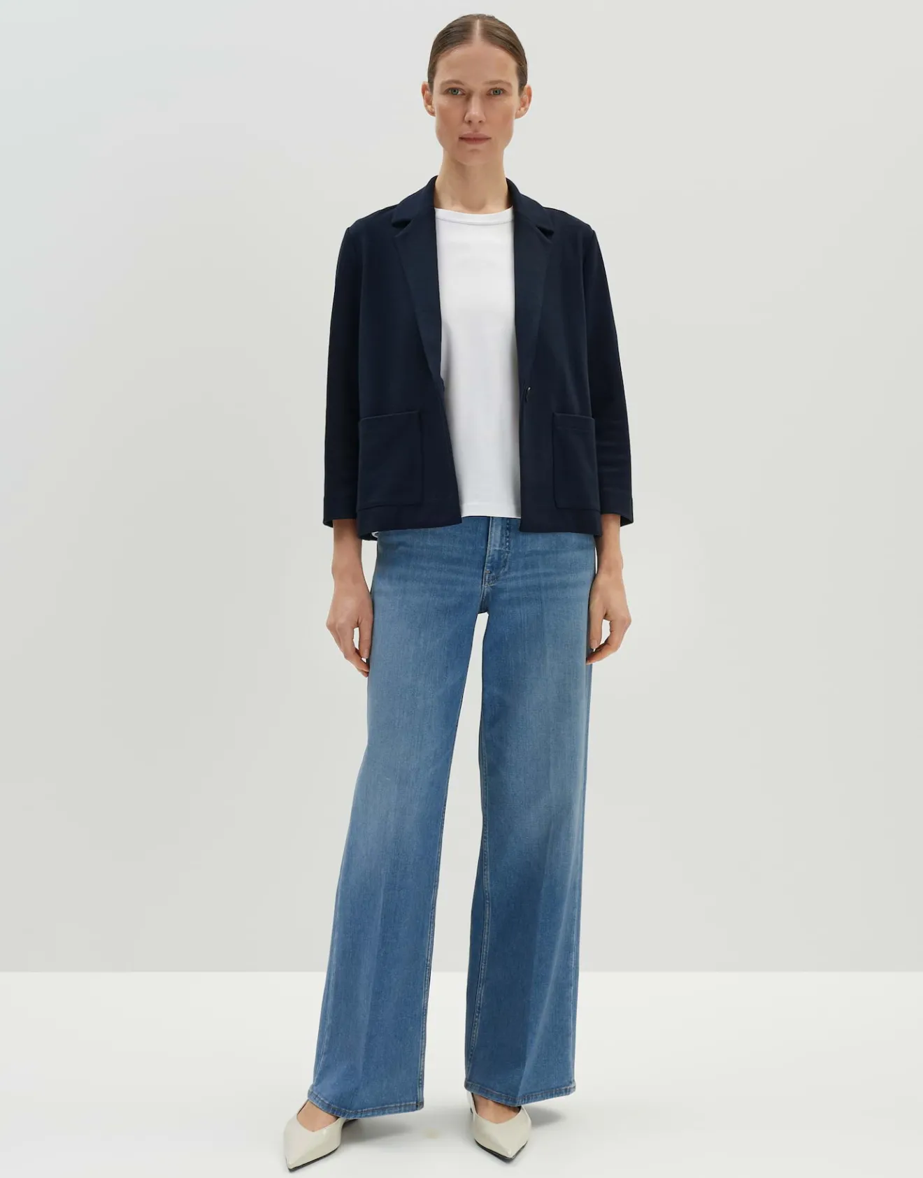 Clearance Kurzer Blazer NUSALIA Regular aus Twill Jersey Blazer & Westen