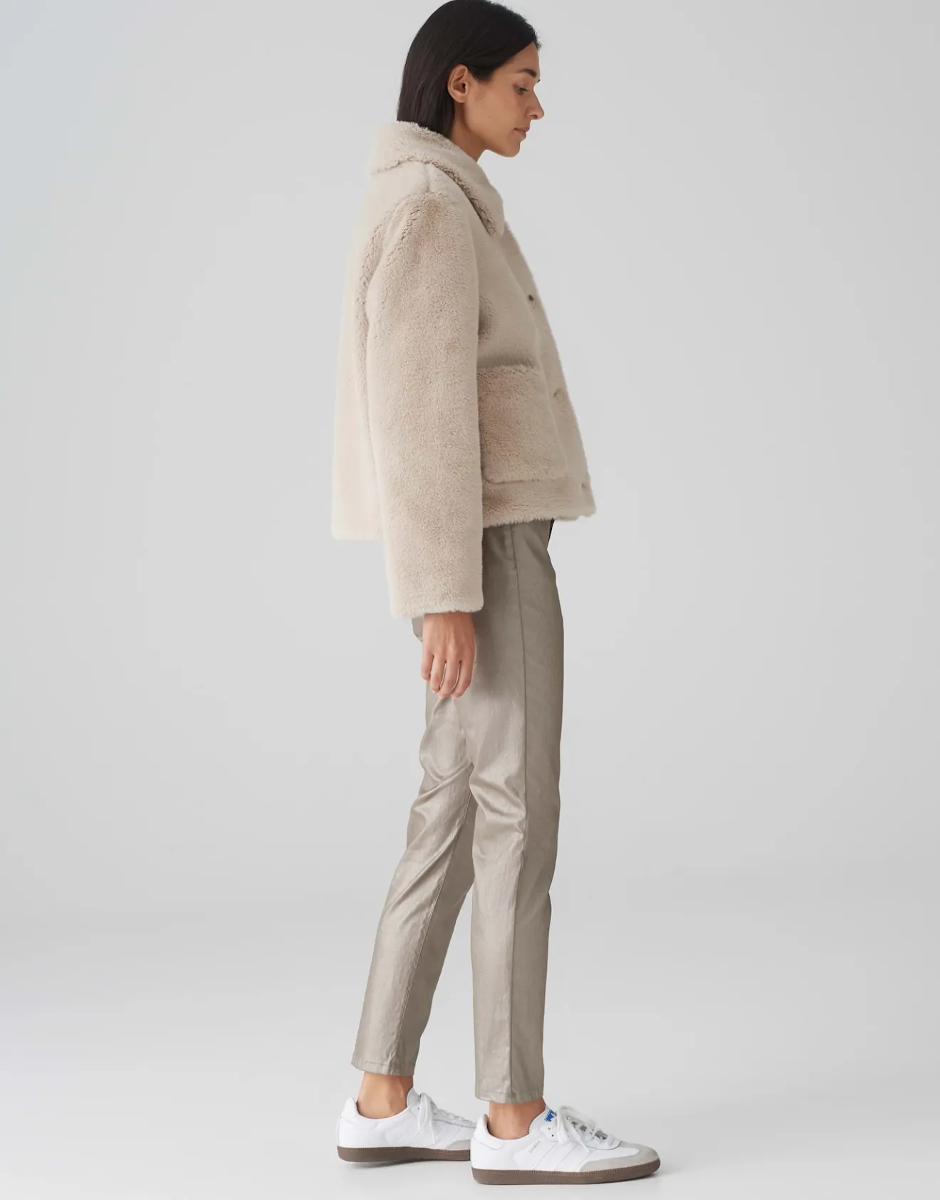 Cheap Kurzjacke HERRISA Loose aus Fellimitat Jacken & Mäntel