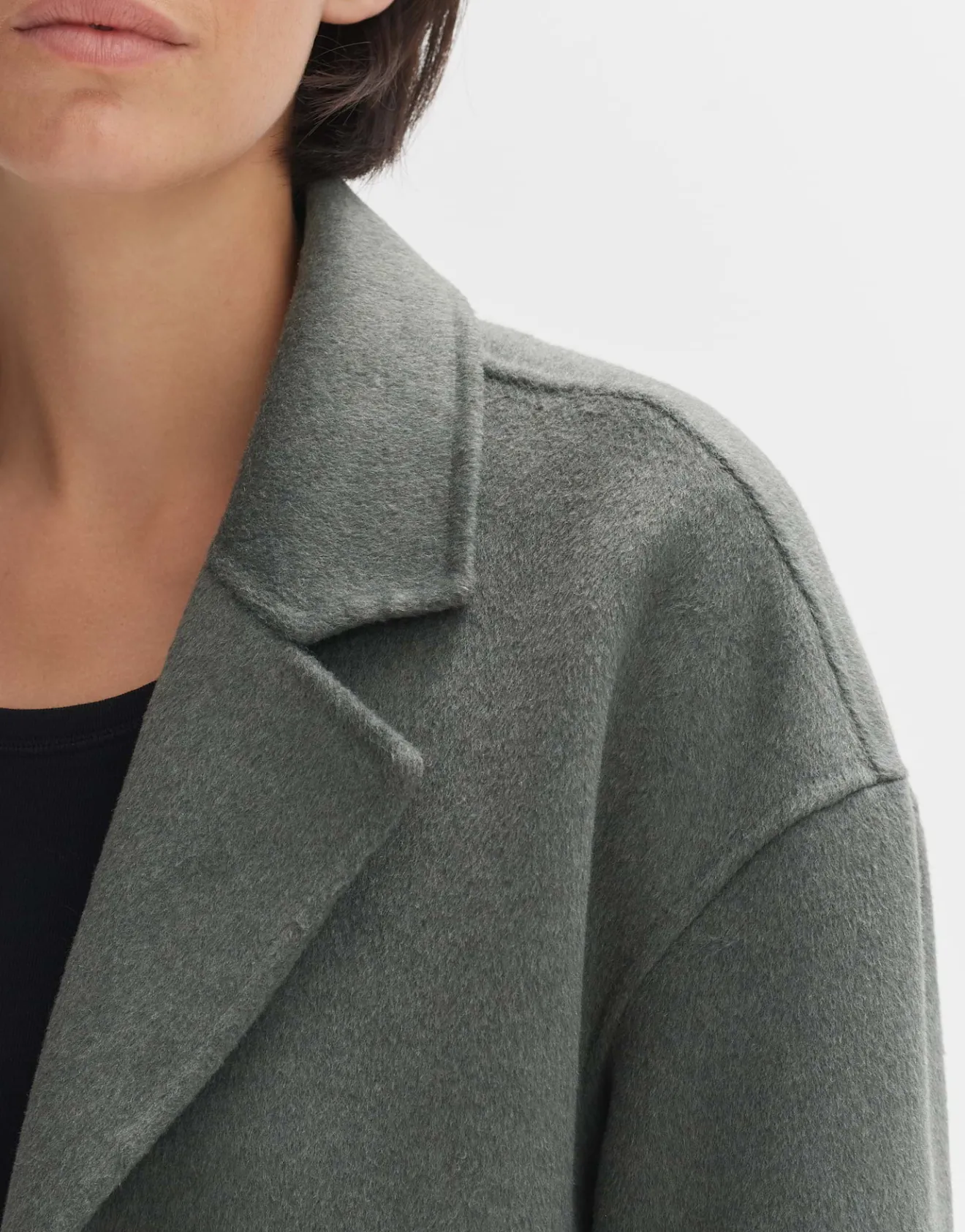 Shop Kurzmantel HATILDE Oversize aus weichem Woll Mix Jacken & Mäntel