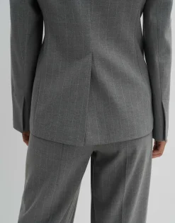 Flash Sale Nadelstreifenblazer NILO Regular aus Viskose Mix Blazer & Westen