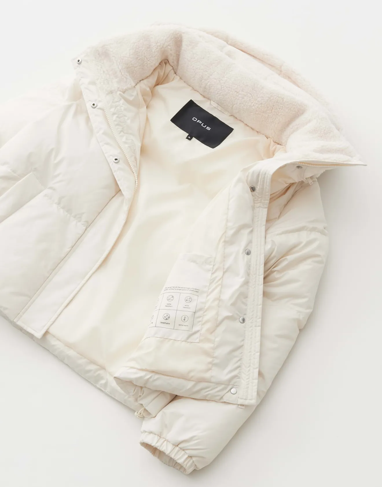 Store Pufferjacke HAIDE Loose aus recycelter Daunen Alternative Jacken & Mäntel