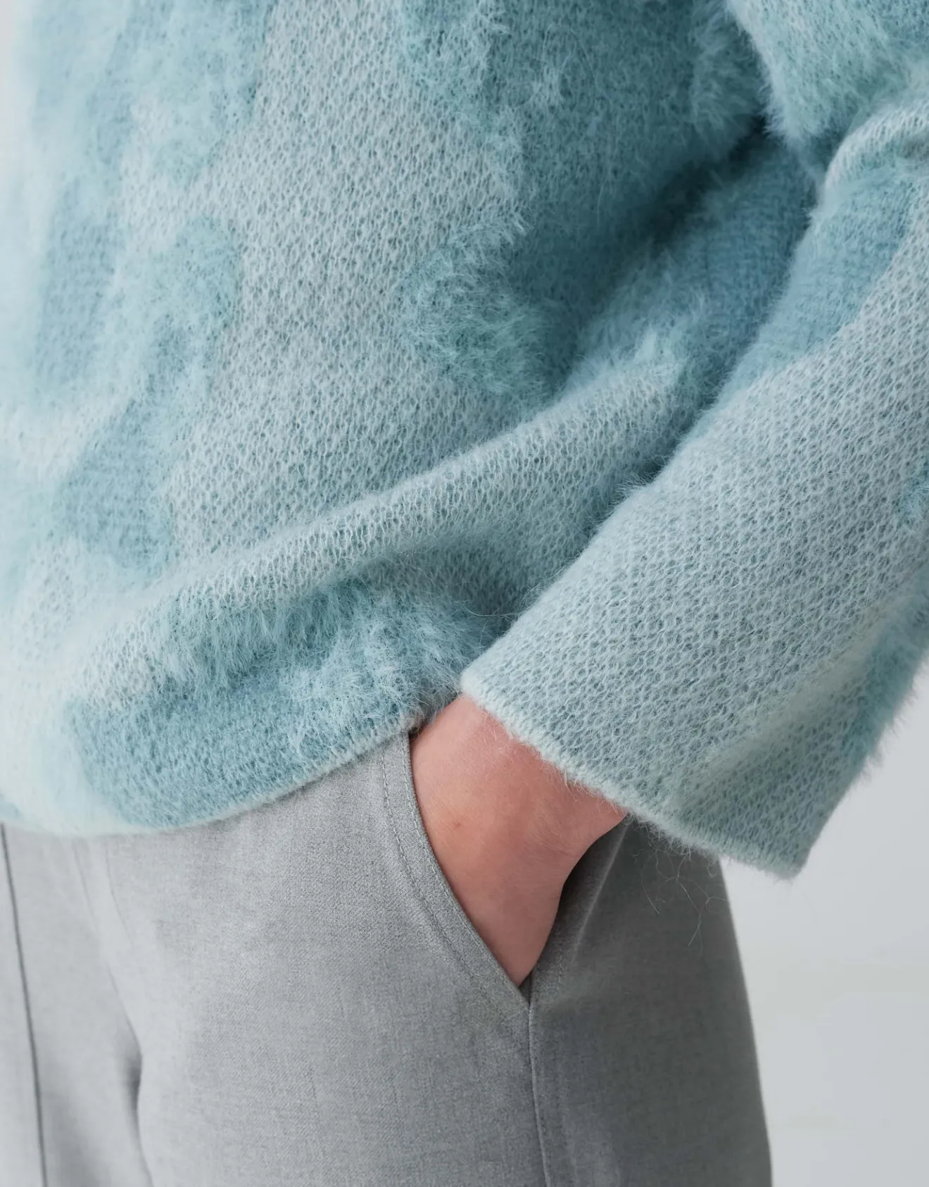 New Pullover PLUMI Loose aus flauschigem Jaquard Strick Strick
