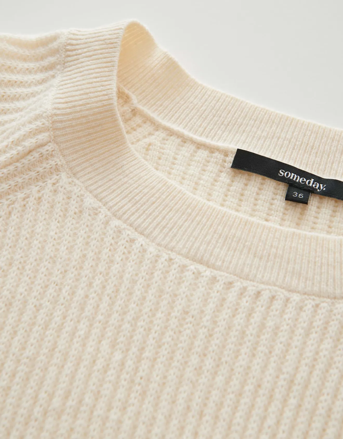 Hot Ripppullover Tijou Loose mit Kaschmir Strick