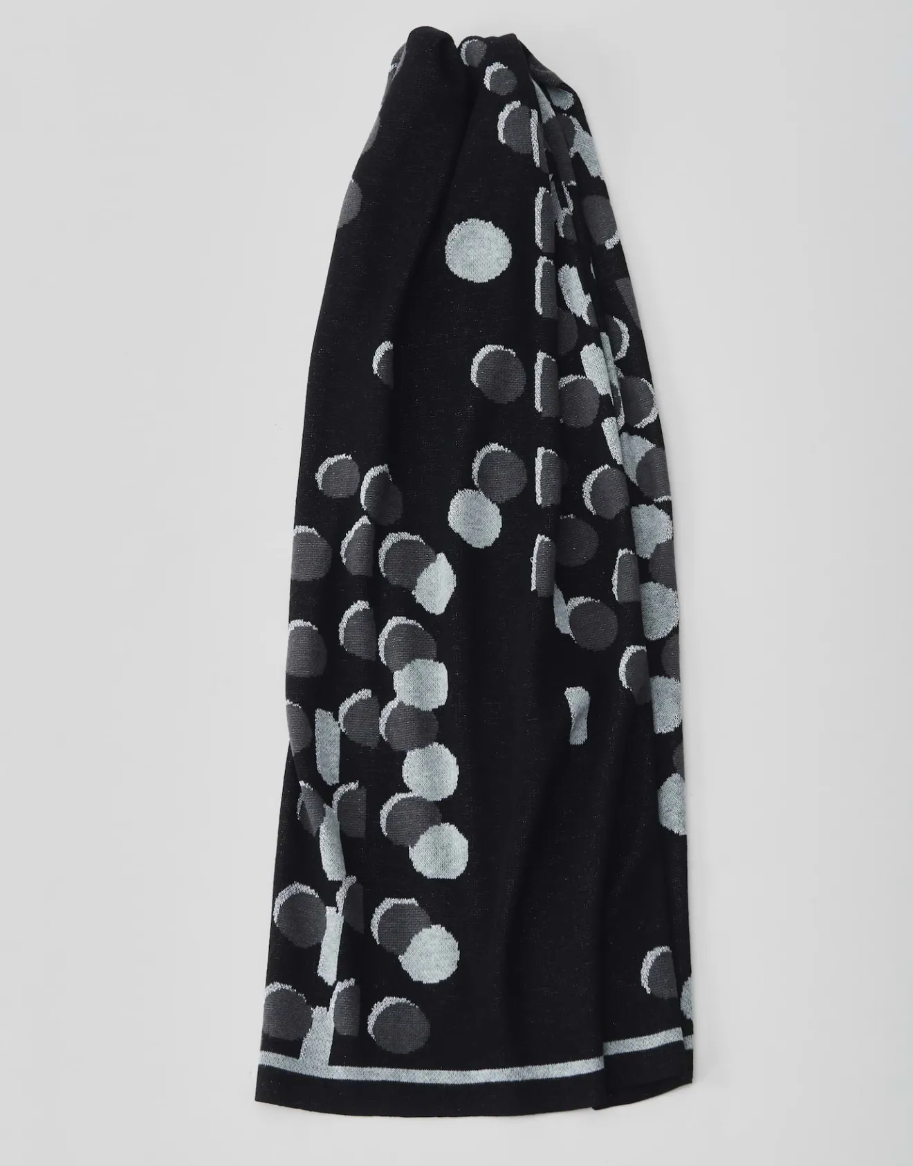 Fashion Schal ACOSMICO aus schimmerndem Jacquard Accessoires
