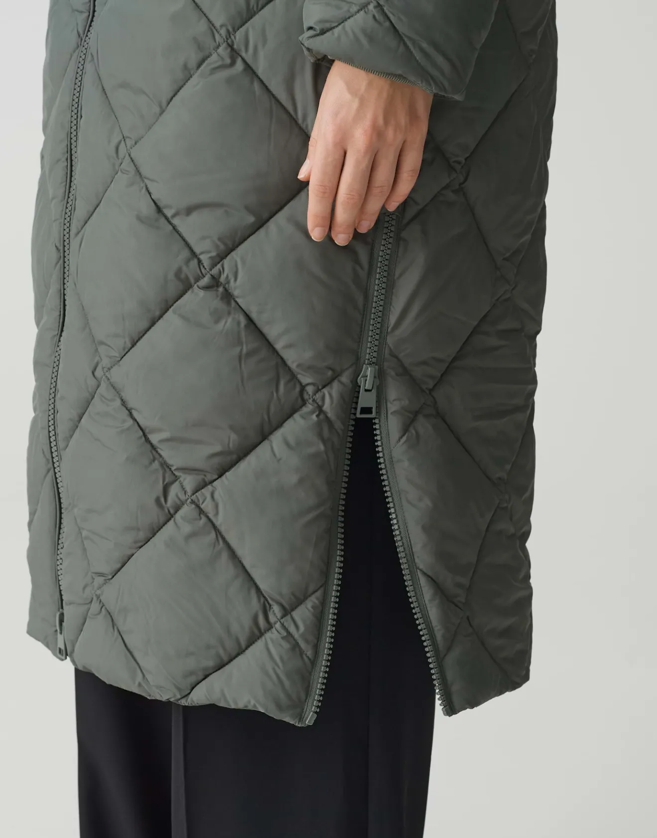 Cheap Steppmantel HUBINE FRESH aus recycelter Daunen Alternative Jacken & Mäntel