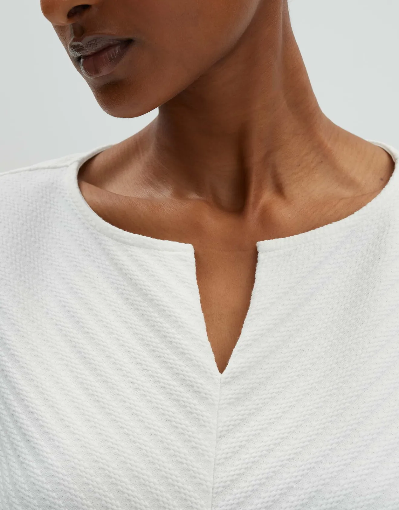 Outlet Strukturierter Sweater UNALA Regular mit Fledermausärmeln Sweat