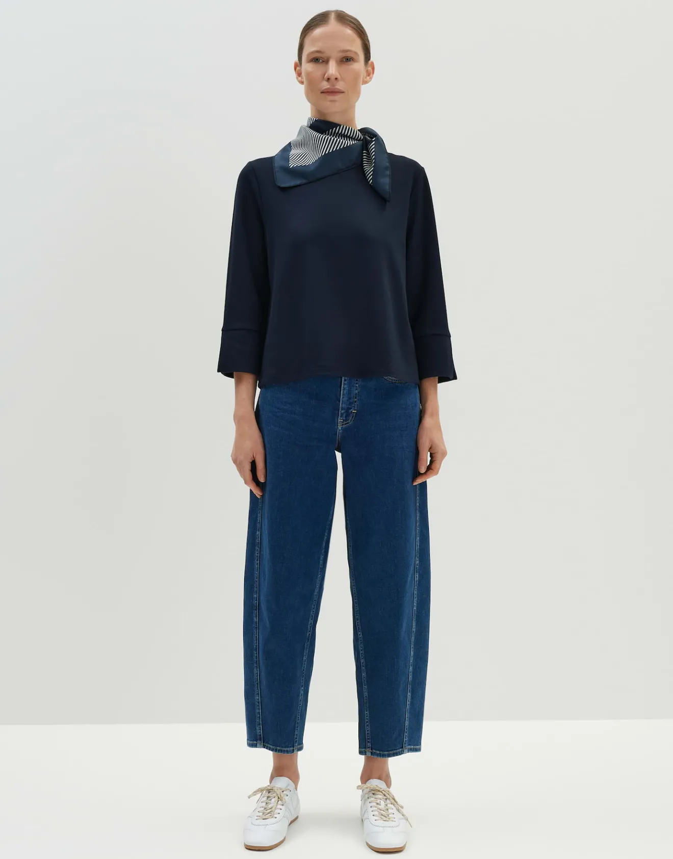 Shop Sweatshirt UBERTAH Loose aus Twill Jersey Sweat