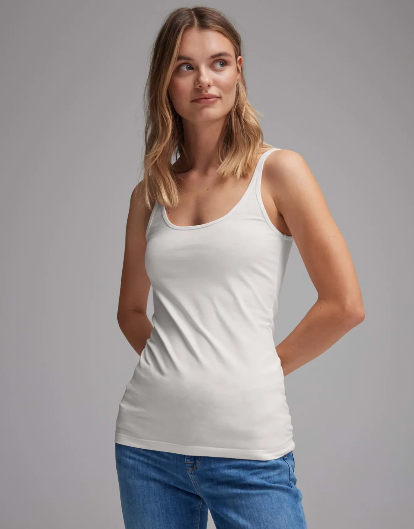 Shop Trägertop INA Slim aus stretchigem BCI Cotton Mix Basics|Shirts