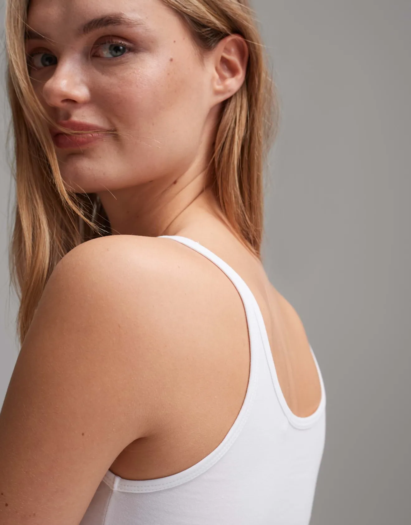 New Trägertop INA Slim aus stretchigem BCI Cotton Mix Basics|Shirts