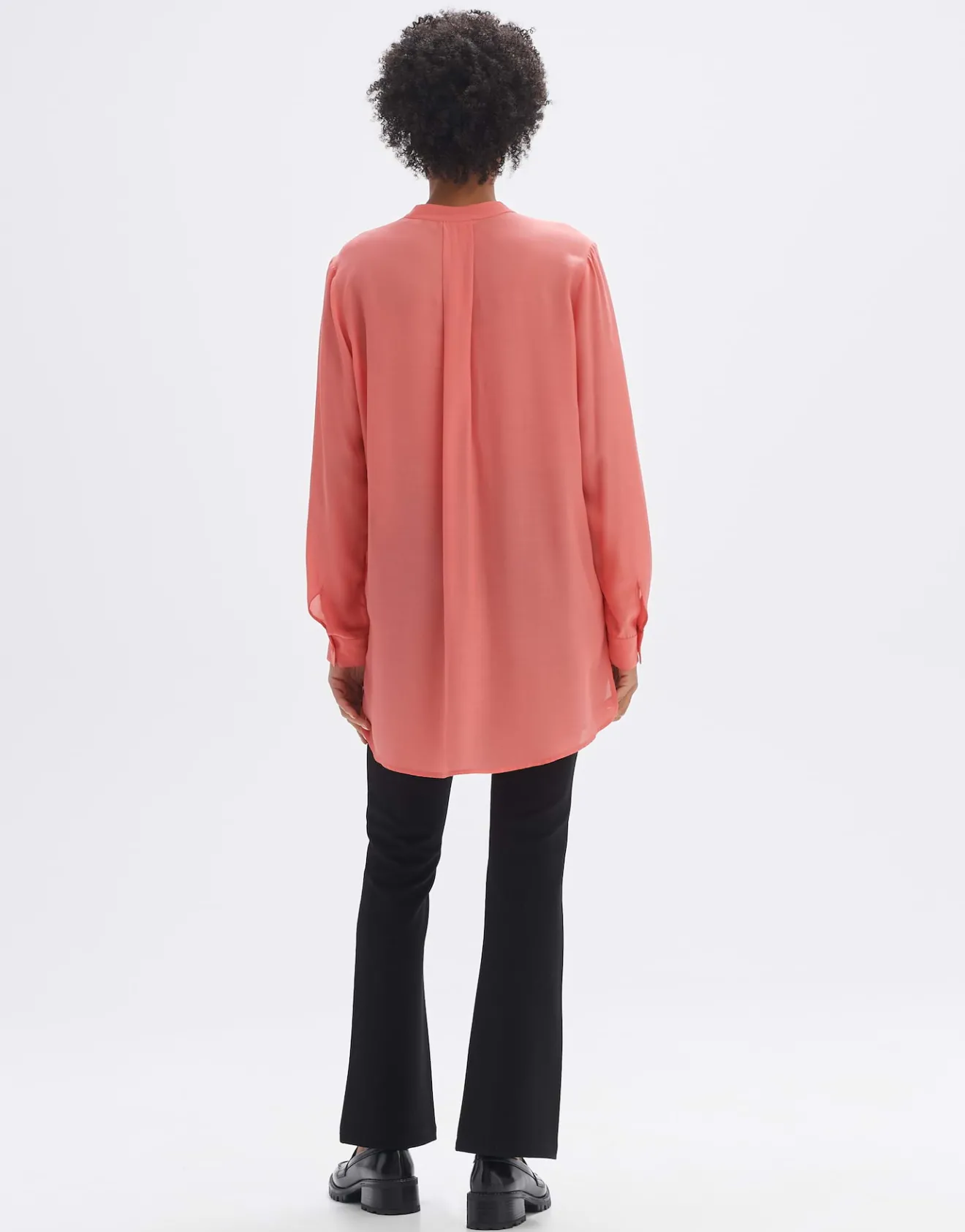 Outlet Tunikabluse FACURA Loose aus Viskose Blusen
