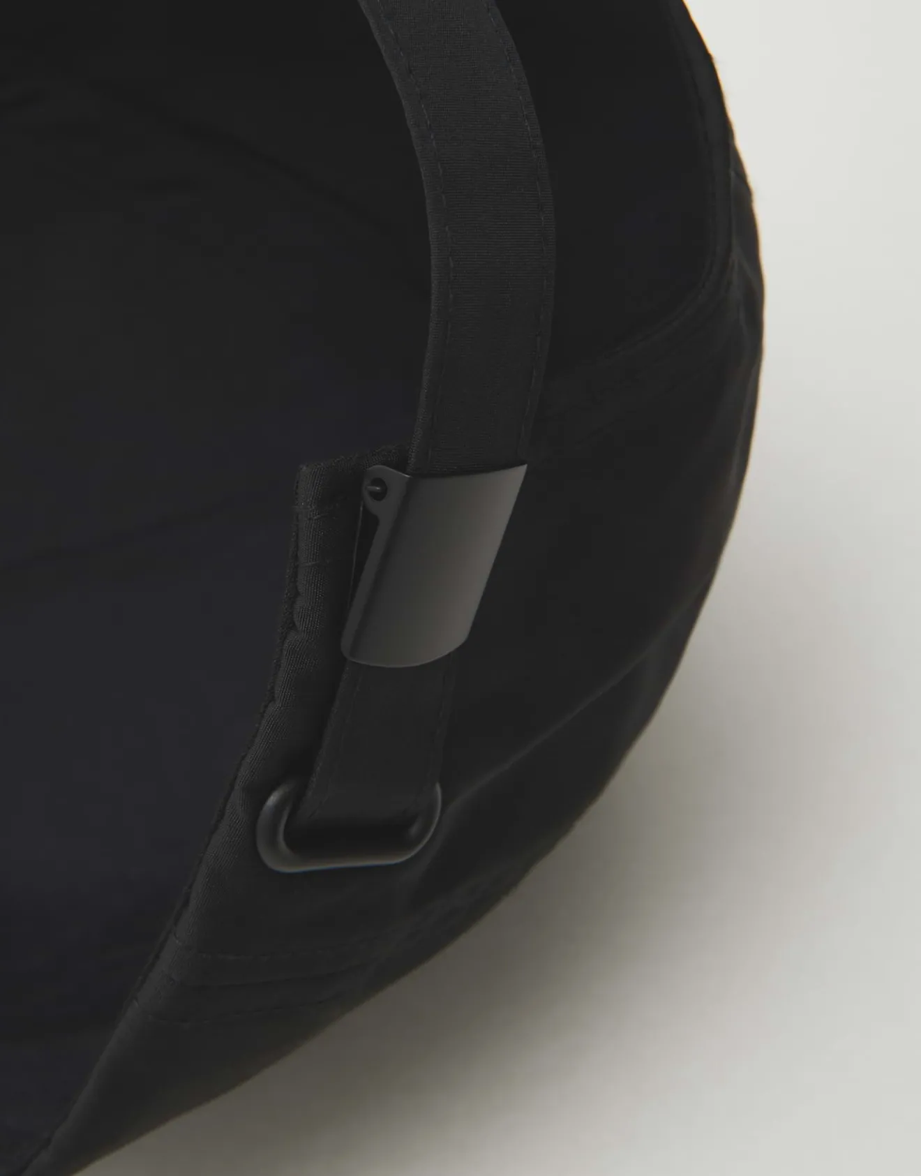 Flash Sale Wasserabweisende Cap BORTIE aus Nylon Accessoires