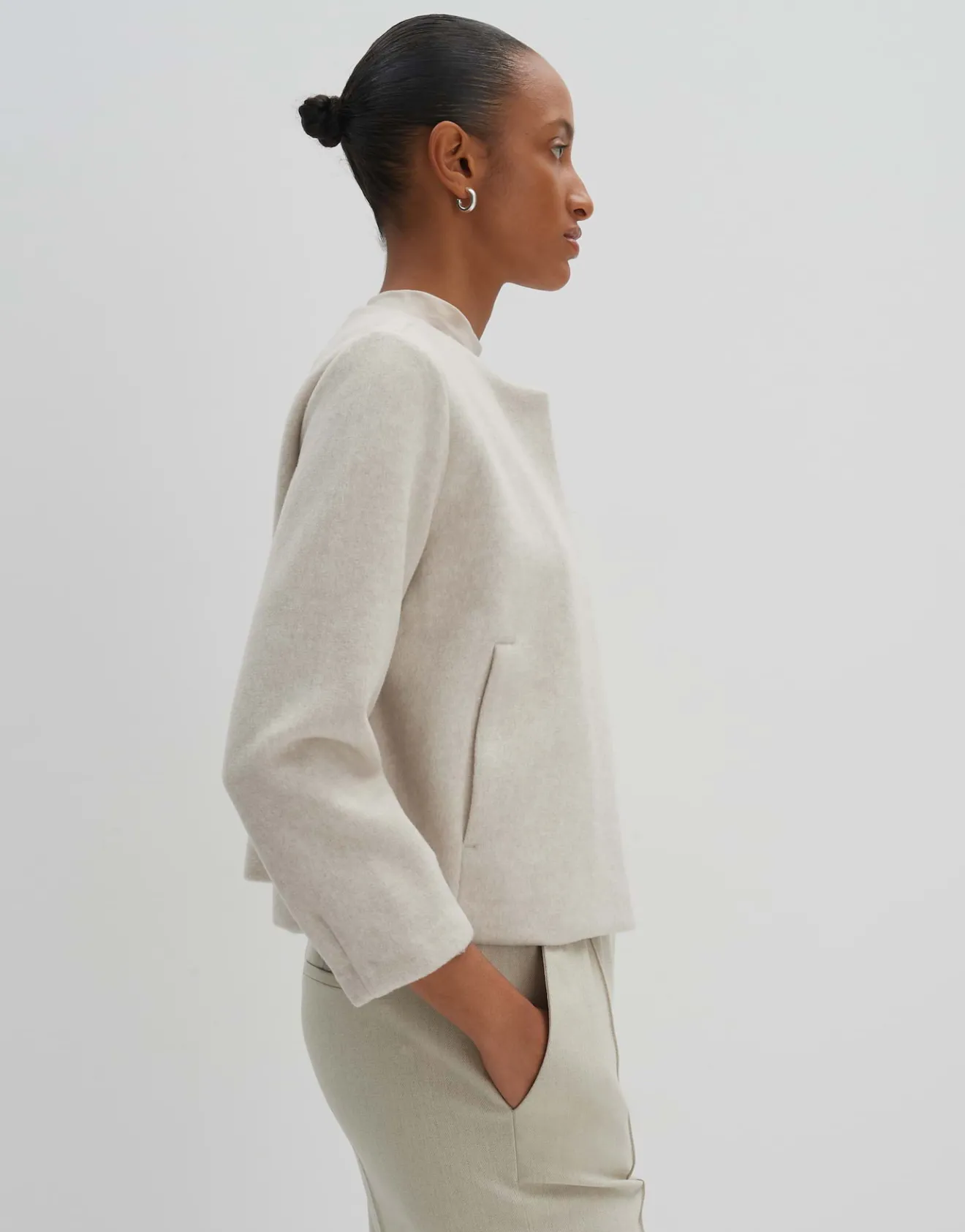 Fashion Weiche Sweatjacke UTINA Loose aus Viskose Mix Blazer & Westen|Sweat