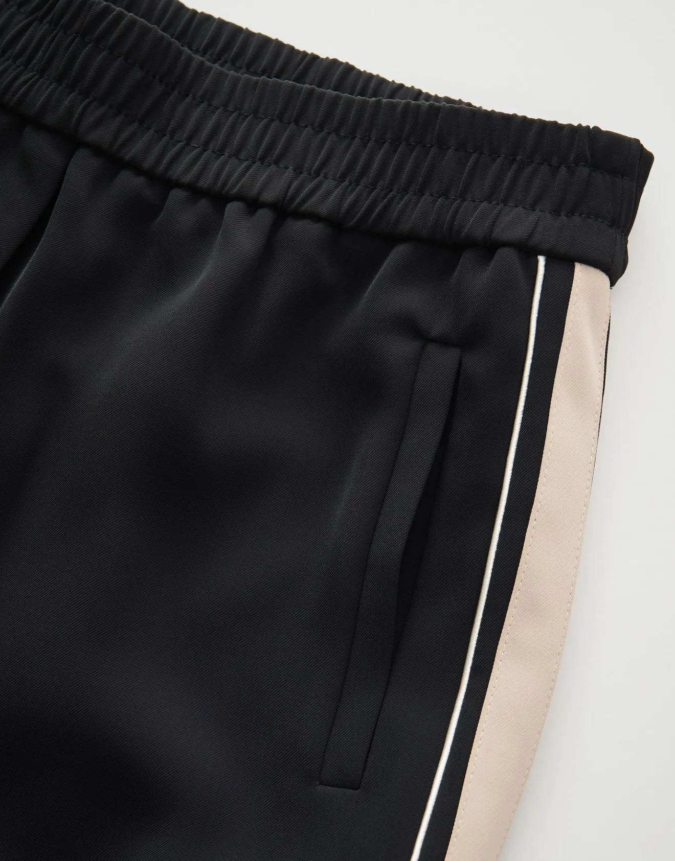 Sale Weite Stoffhose CEVIL GALON mit elastischem Gummibund Hosen
