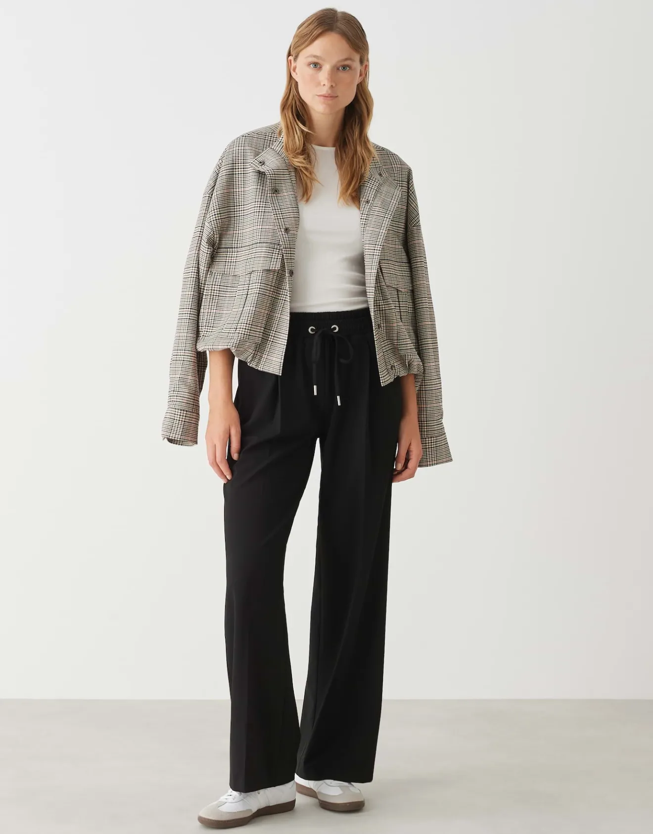 Fashion Wide Leg Pants MUTASI aus elastischem Viskose Mix Hosen